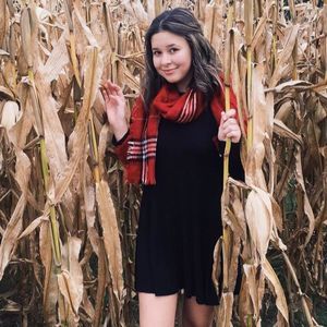 Meet your Posher, Payton